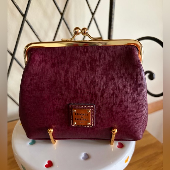 Dooney & Bourke Large Framed Purse NWT - Picture 2 of 6
